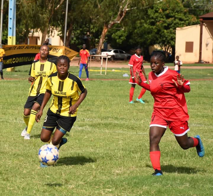 Football féminin : l'USFAS inflige une correction au Santoro UFC lors de la 4e journée de Ligue 1